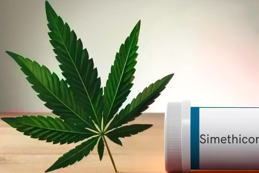 Cannabis y Simeticon (por ejemplo, Gas-X, Mylicon, Sab Simplex, Lefax)